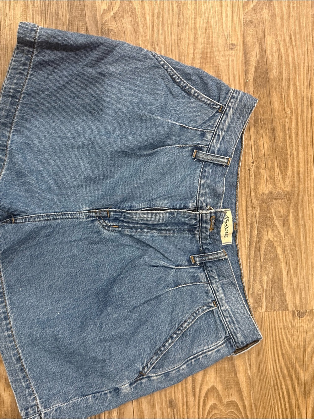 EUC Madewell Harlow denim shorts. Size 28 ~$85 - Picture 5 of 8
